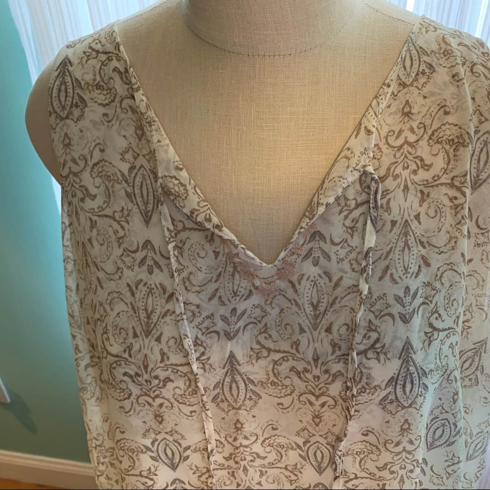 Embroidered Shift dress - Picture 6 of 6